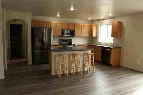745 Sw Portal St #1 - Photo 2 of 11