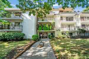 featured image of 8655 Cartier St