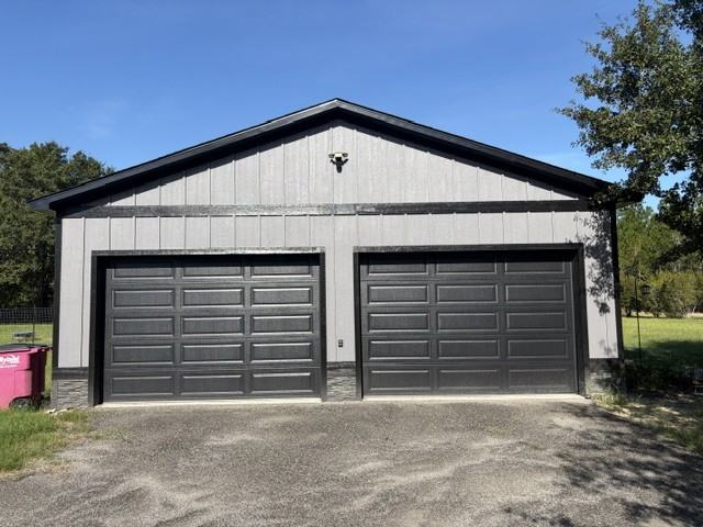 29 Chisholm Rd #1 - Photo 3 of 11