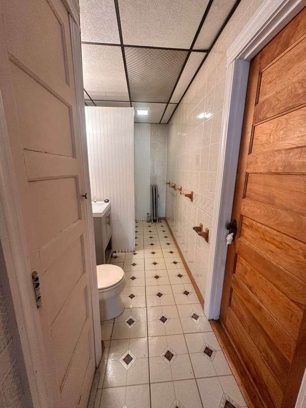 144 Elm St - Photo 3 of 17