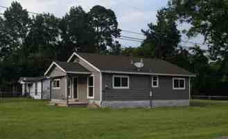 713 S Fenner Ave - Photo 1 of 1