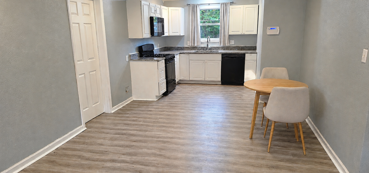 713 S Fenner Ave - Photo 2 of 3