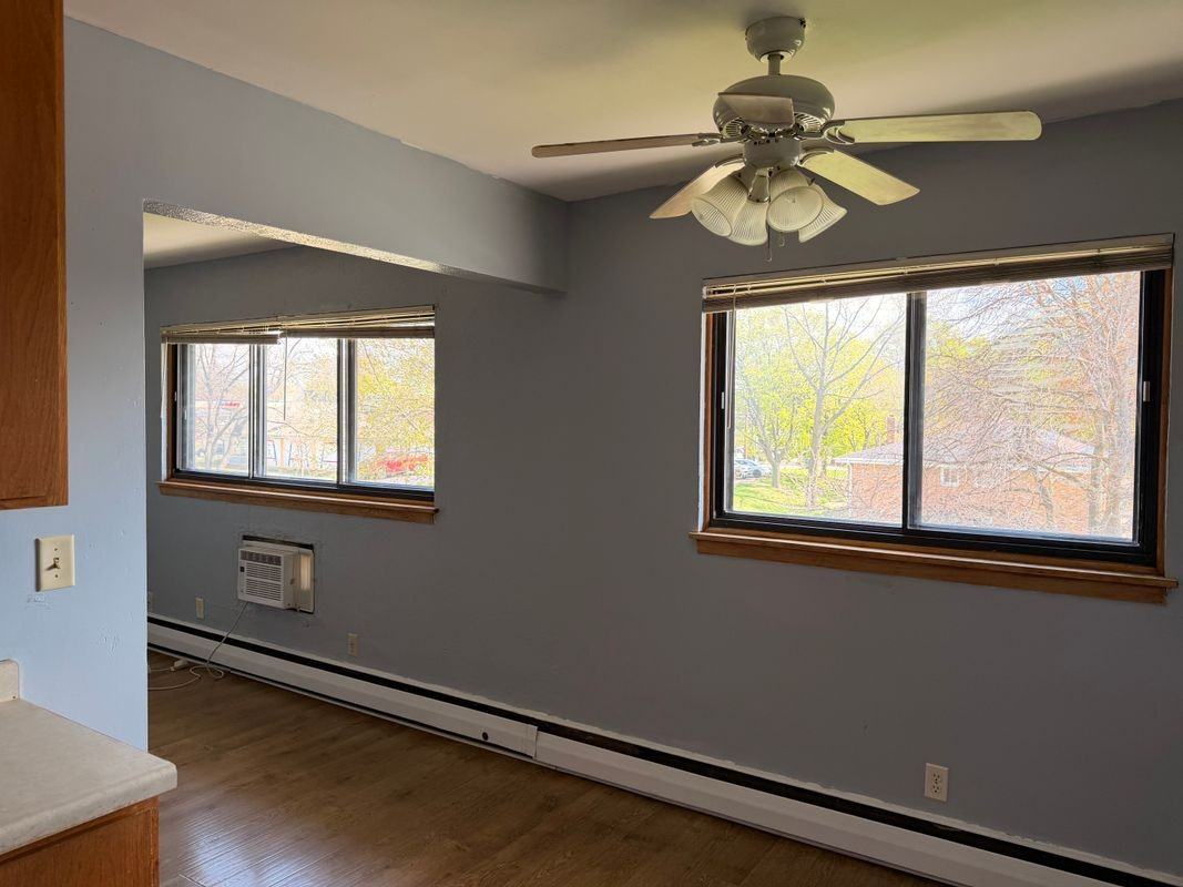 165 Wheelock Pkwy W ##102 - Photo 2 of 4