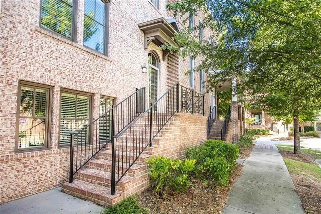 528 Twinrose Way - Photo 3 of 40