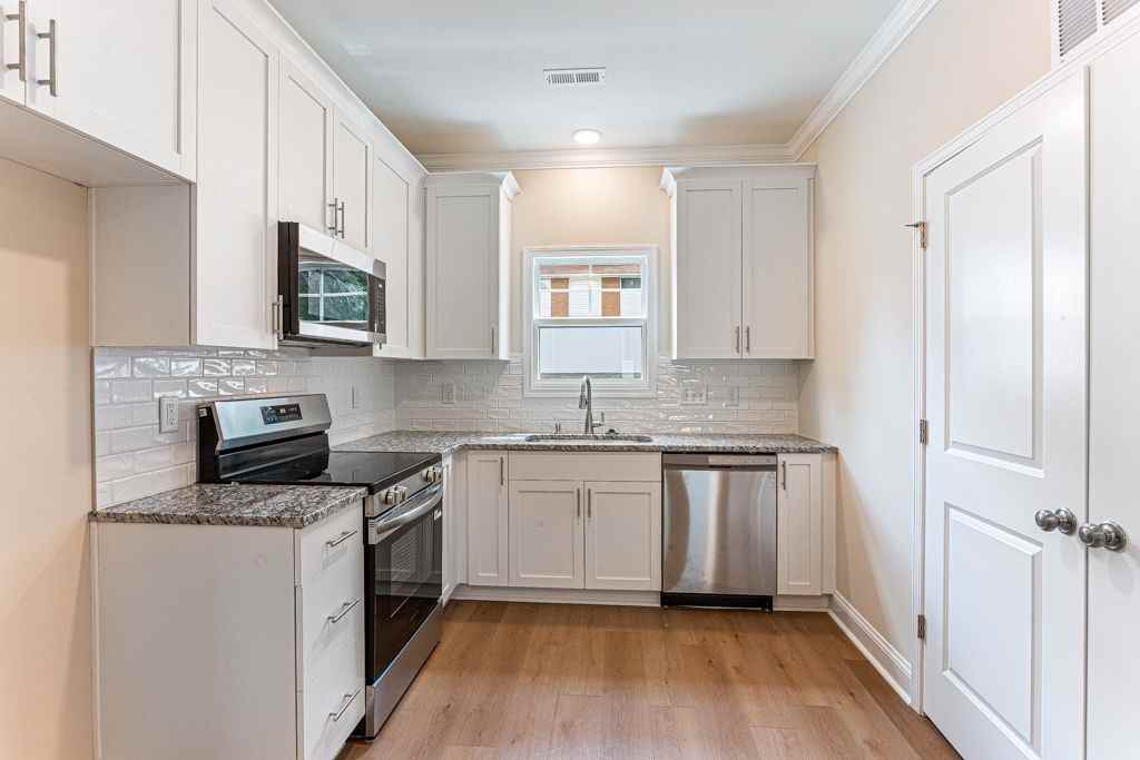 1628 MacIntosh Drive, Unit 1628 - Photo 6 of 12