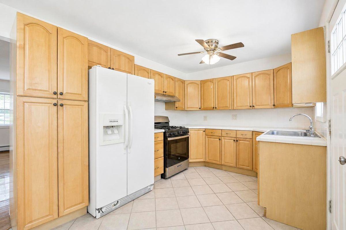28 Main Ave ##2 - Photo 3 of 11