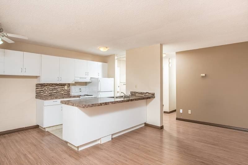 Willow Estates - Photo 6 of 7