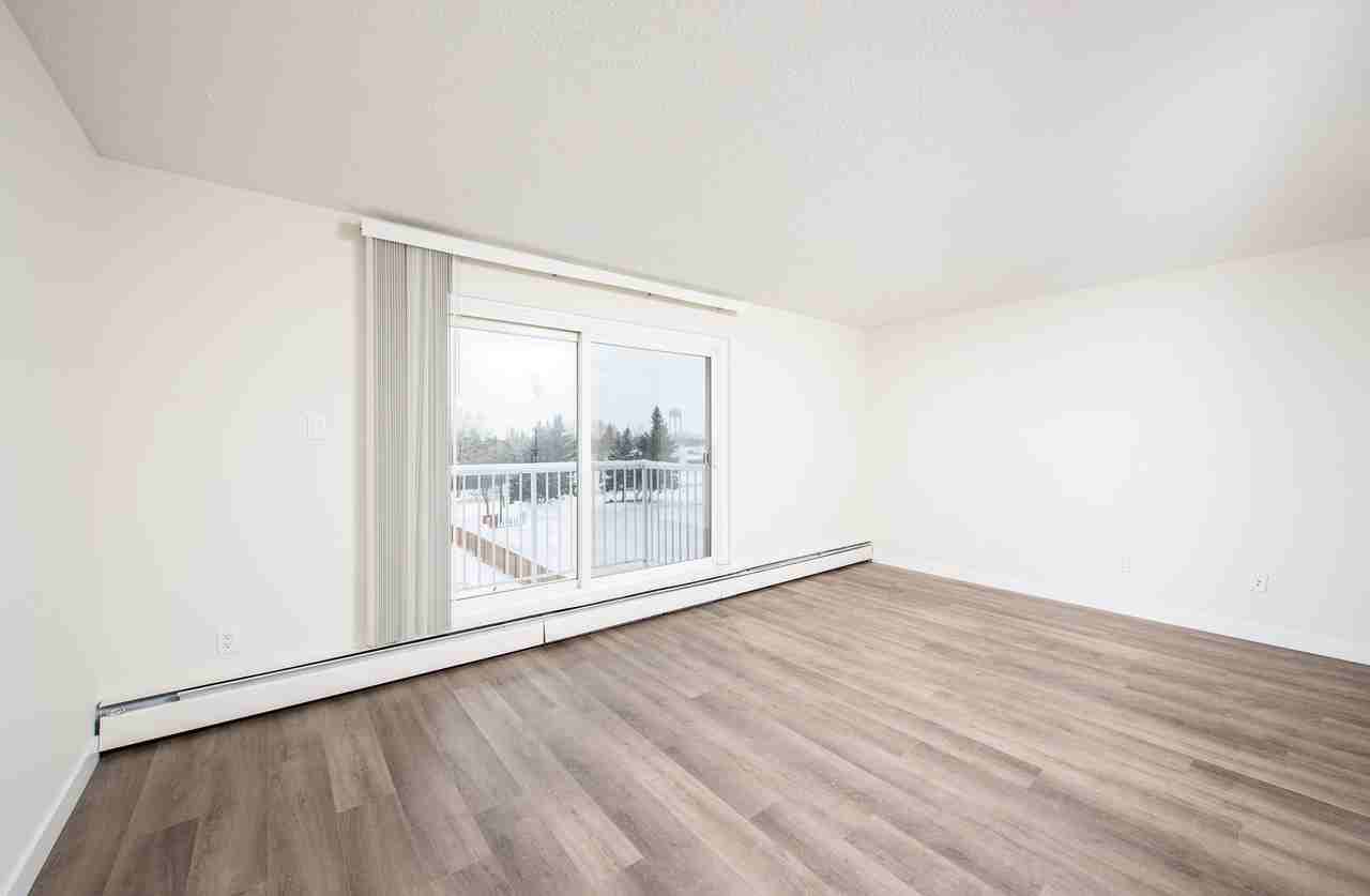 Glenridge Apts - Photo 6 of 21