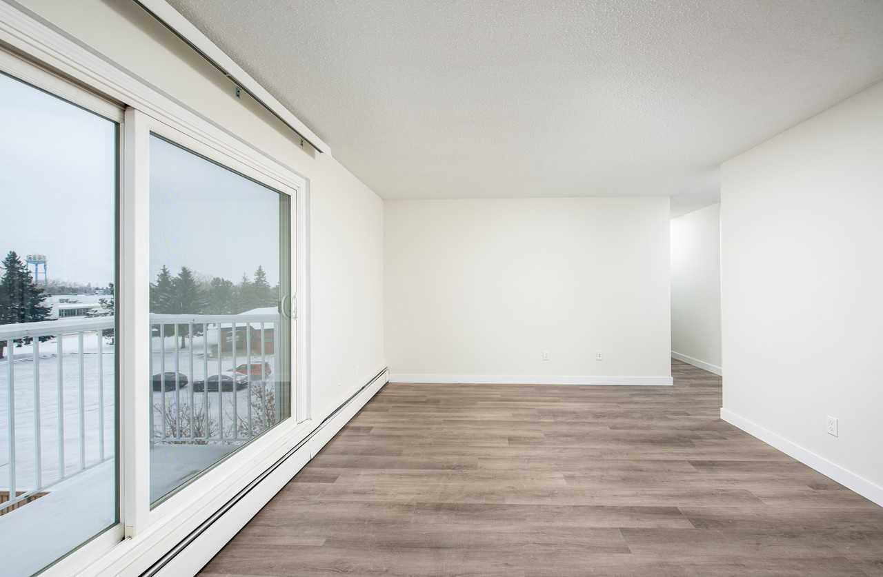 Glenridge Apts - Photo 7 of 21