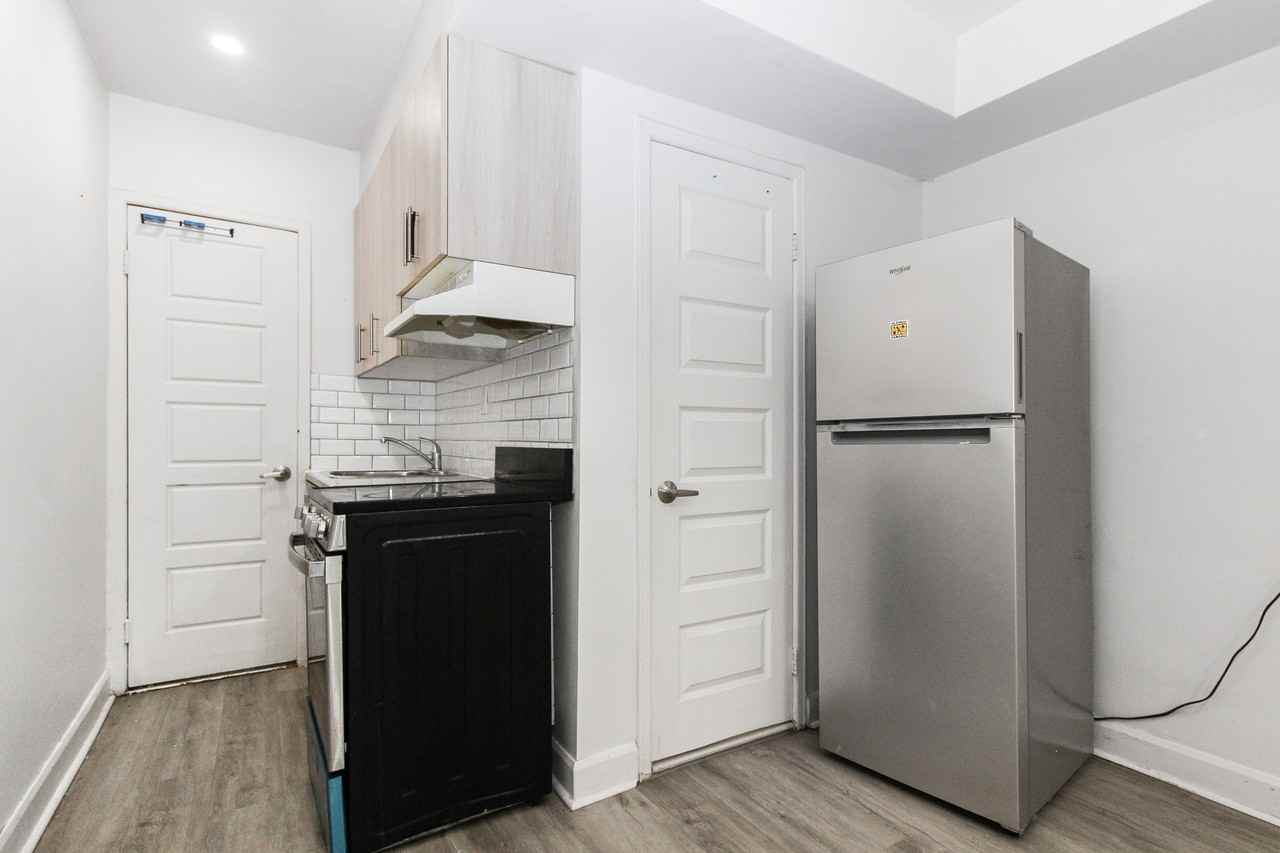 7025 Stuart - Photo 2 of 26