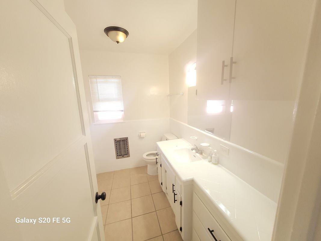 4159 Somerset Dr - Photo 3 of 9