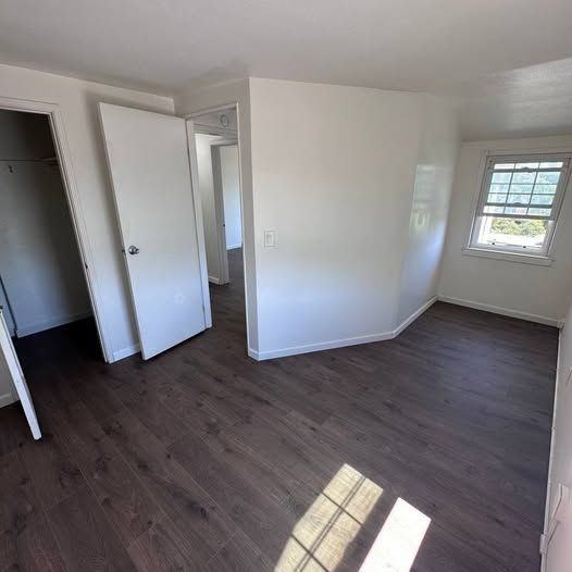 541 W Loop Dr - Photo 6 of 9