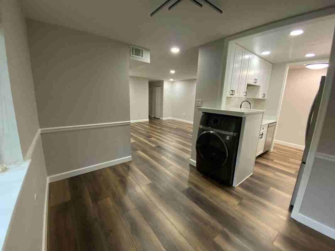 1533 Colonial Dr ##T2 - Photo 3 of 16