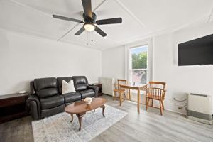 featured image of 166 Main St ##21