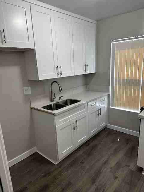 6701 Haskell Ave ##3 - Photo 2 of 14