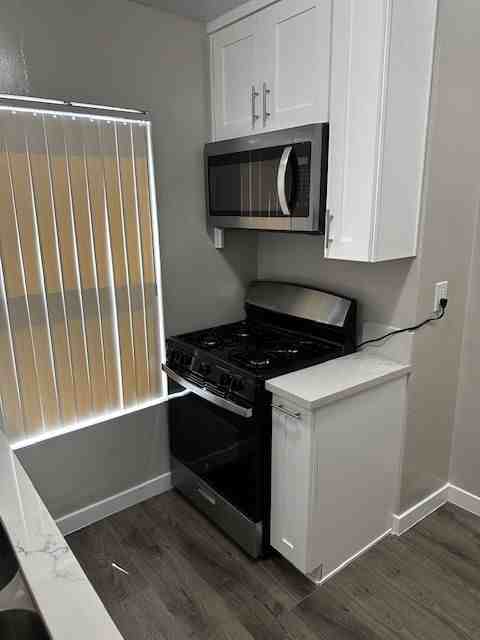 6701 Haskell Ave ##3 - Photo 3 of 14