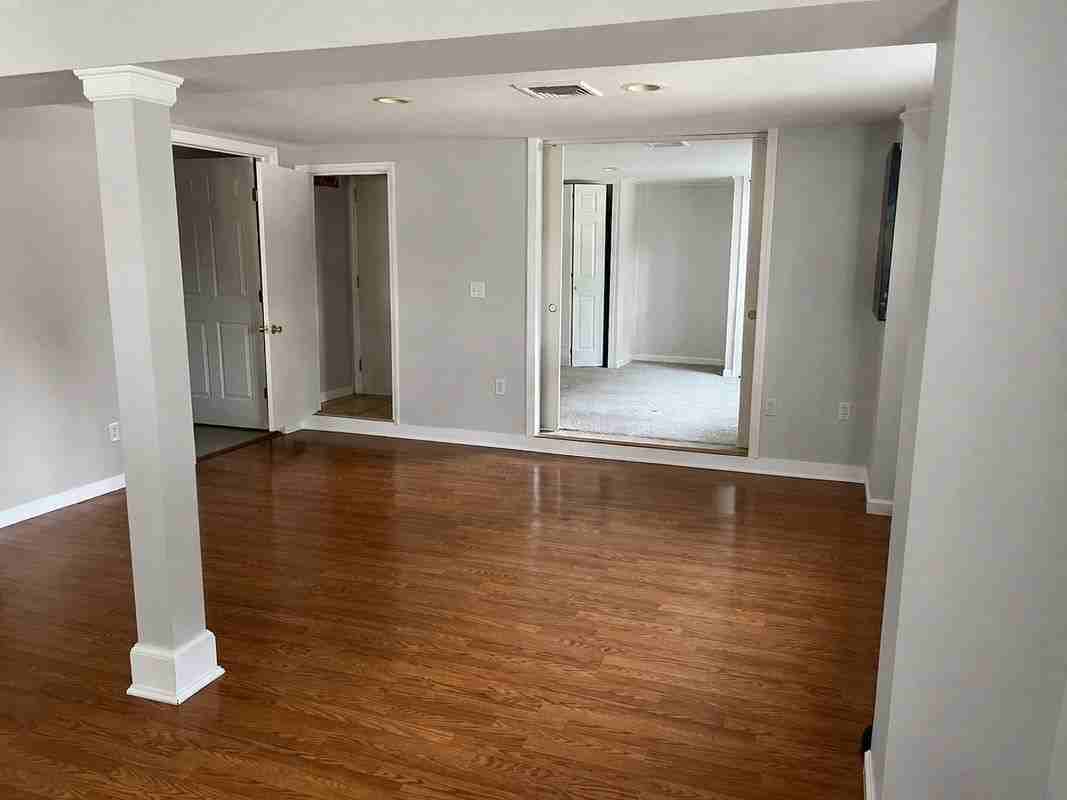 6 Helen Pl - Photo 2 of 9