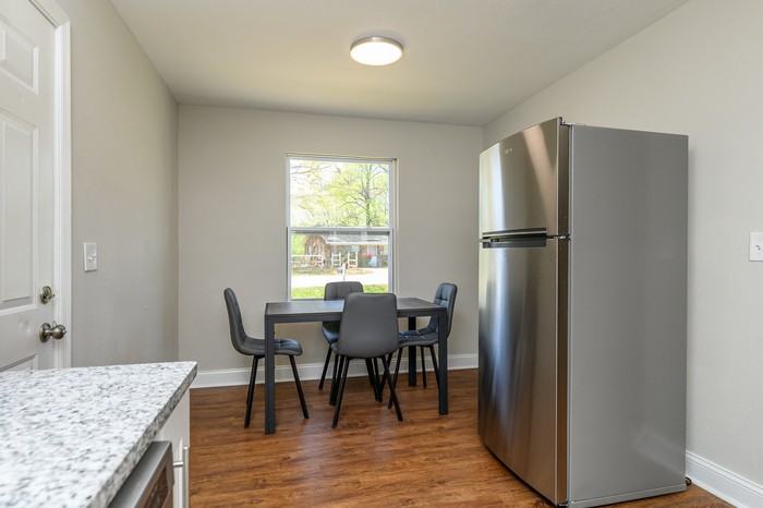 11 Gilbert Ct - Photo 4 of 19