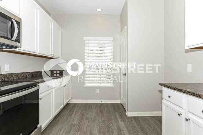25217 Dickens Dr - Photo 7 of 17