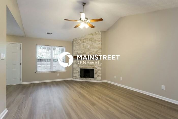 3404 Crown Dr - Photo 5 of 16