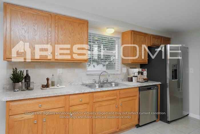 7535 Arbordale Dr - Photo 5 of 23