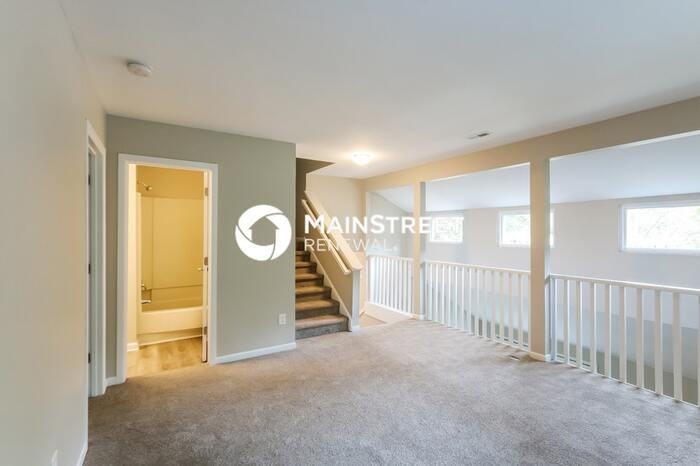 4946 Mcalpine Ln - Photo 7 of 20