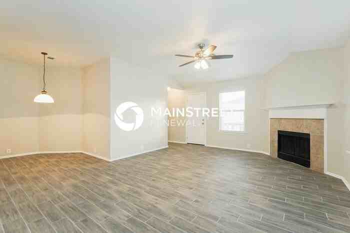 15755 Cotton Tail Ln - Photo 2 of 16