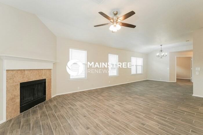 15755 Cotton Tail Ln - Photo 3 of 16