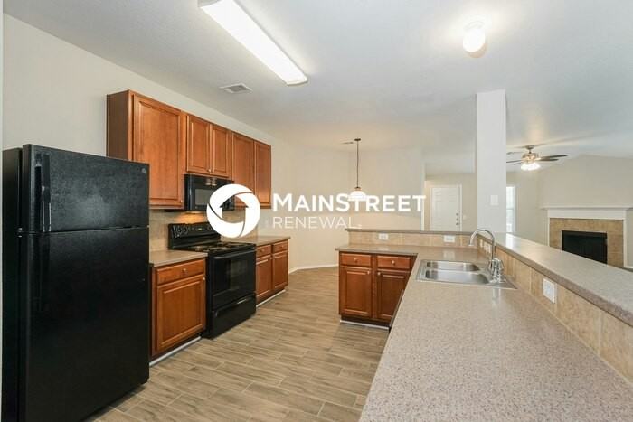 15755 Cotton Tail Ln - Photo 5 of 16