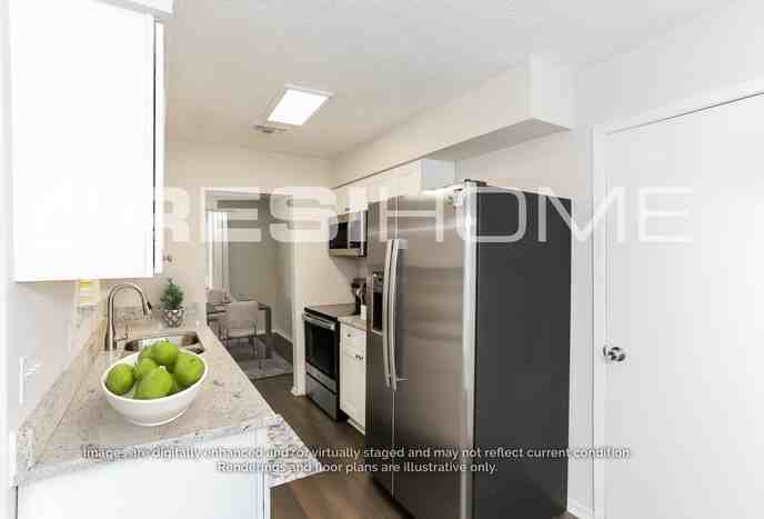 1502 Garrett Blvd - Photo 3 of 16