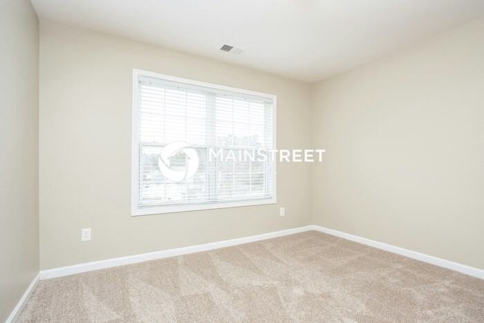 1610 Brandemere Ln - Photo 7 of 15