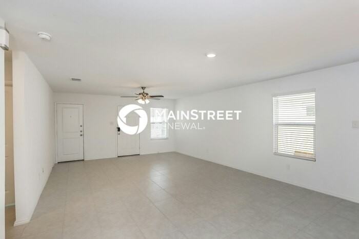 2962 Wallace Wells Ct - Photo 6 of 16