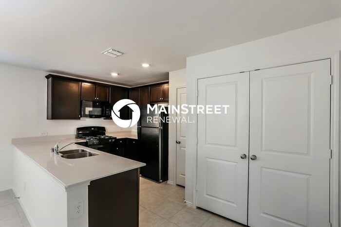2962 Wallace Wells Ct - Photo 7 of 16