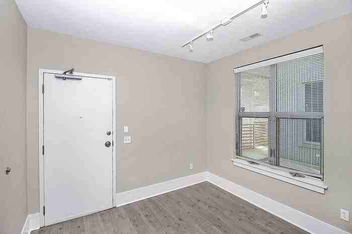 1600 Fulton Ave #201 - Photo 5 of 35