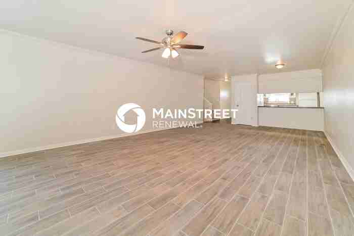 1340 Windamere Rd - Photo 5 of 18
