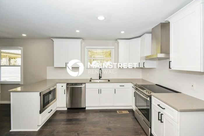 1305 Coreland Dr - Photo 6 of 16