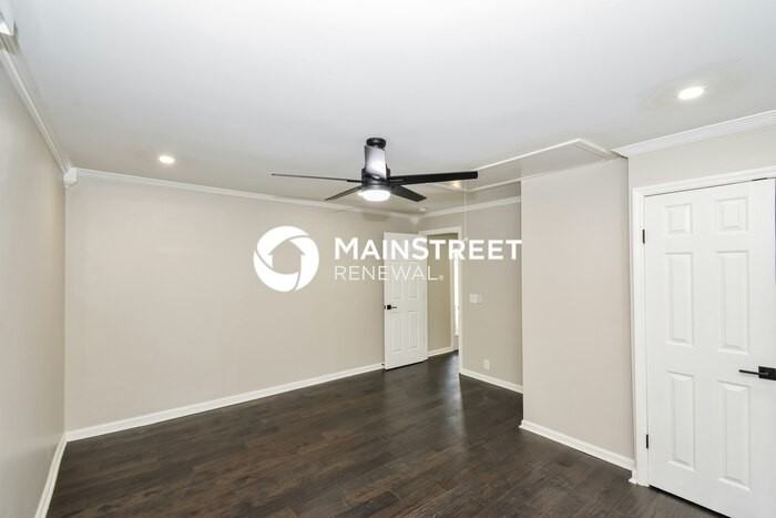 1305 Coreland Dr - Photo 7 of 16