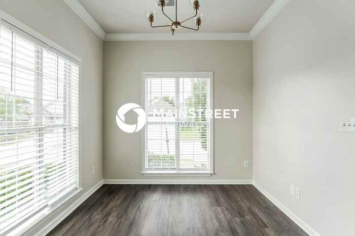 4742 Longmeadow Dr - Photo 6 of 15