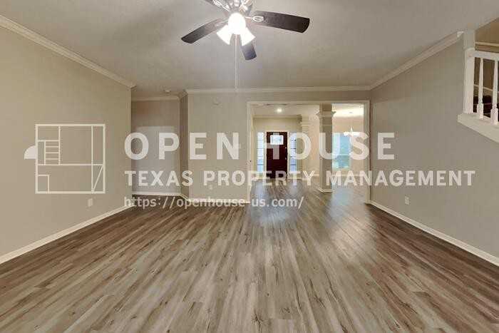 4627 Natural Bridge Dr - Photo 4 of 24