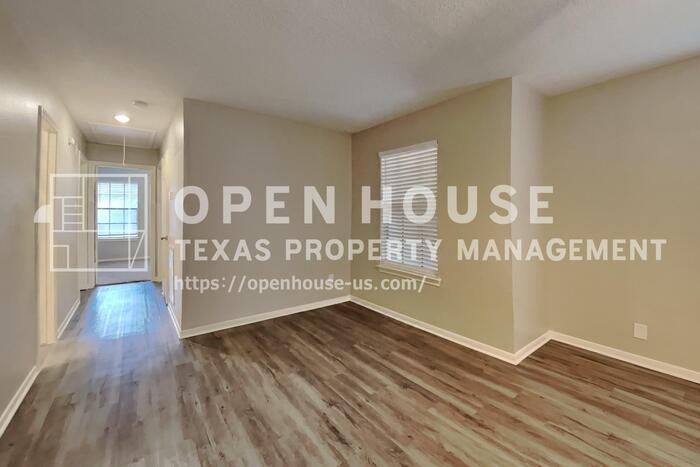 4627 Natural Bridge Dr - Photo 5 of 24