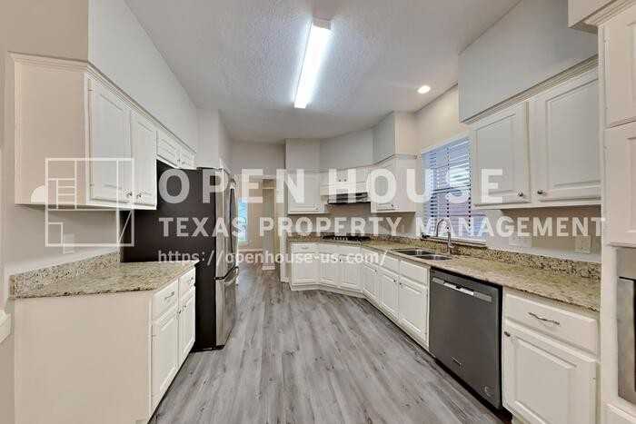 4627 Natural Bridge Dr - Photo 7 of 24