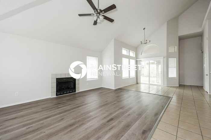 910 Ragland Dr - Photo 4 of 17