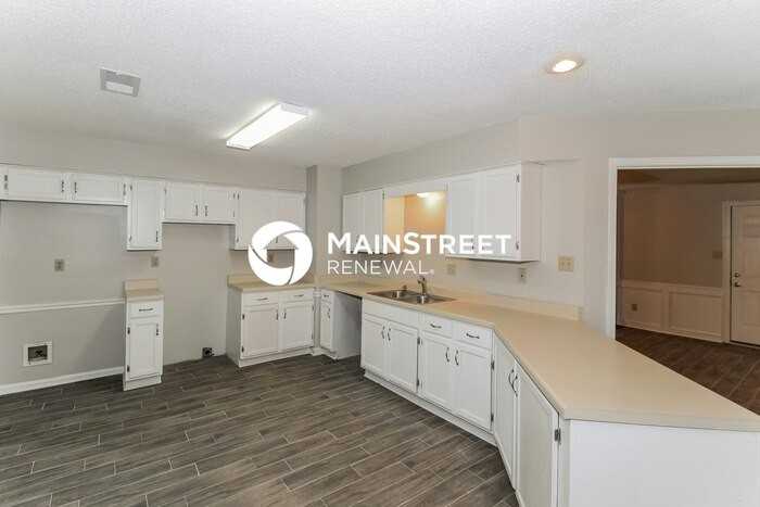 8247 Timber Creek Dr - Photo 7 of 16