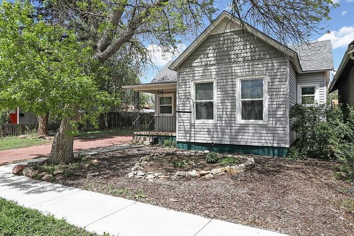 1704 W Cucharras St - Photo 3 of 26