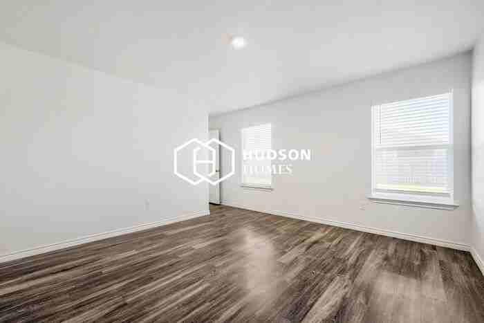 3601 Yamini Dr - Photo 7 of 14
