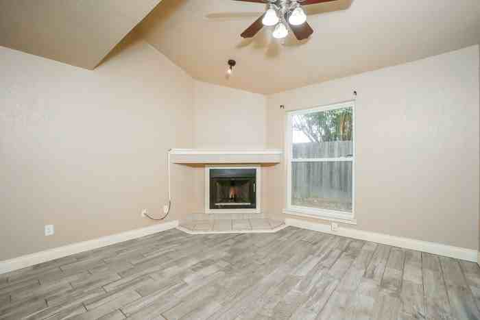 113 Bentwood Dr - Photo 7 of 16
