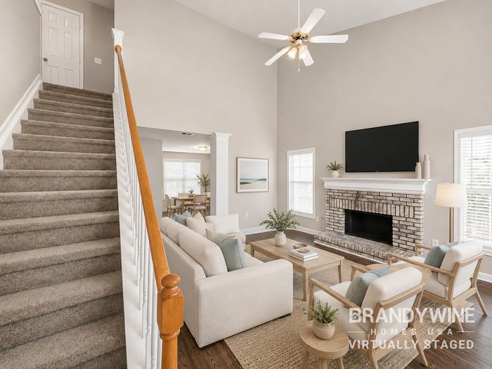 2371 Miller Oaks Cir - Photo 3 of 24