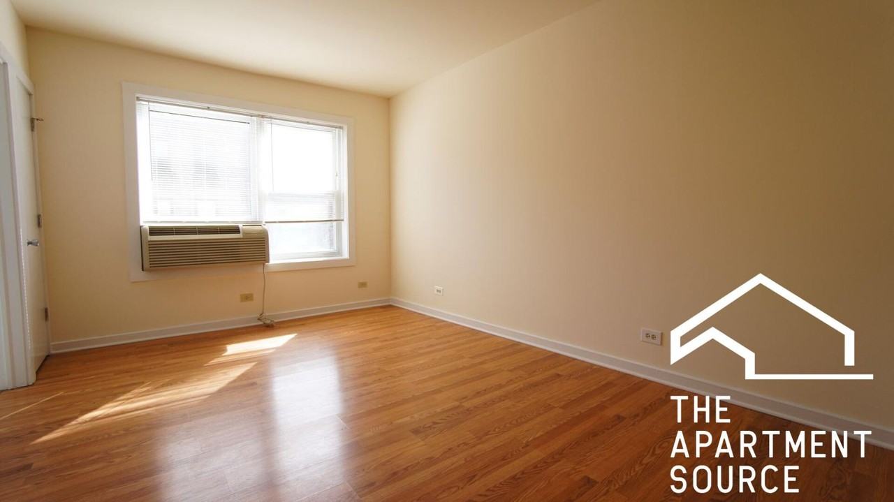 1850 N Humboldt Blvd #404 - Photo 4 of 9