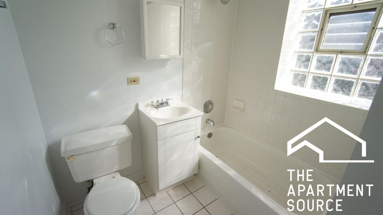 1850 N Humboldt Blvd #404 - Photo 6 of 9