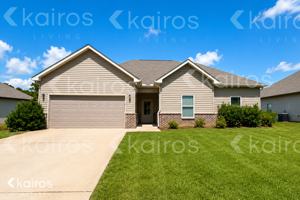 featured image of 220 White Oak Cir